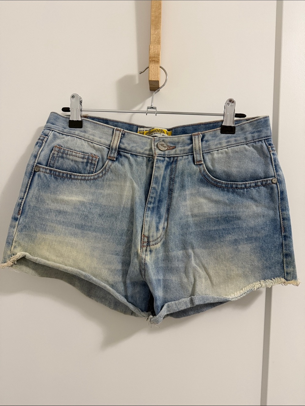 Alcott&Co Light Wash Denim Women’s Shorts